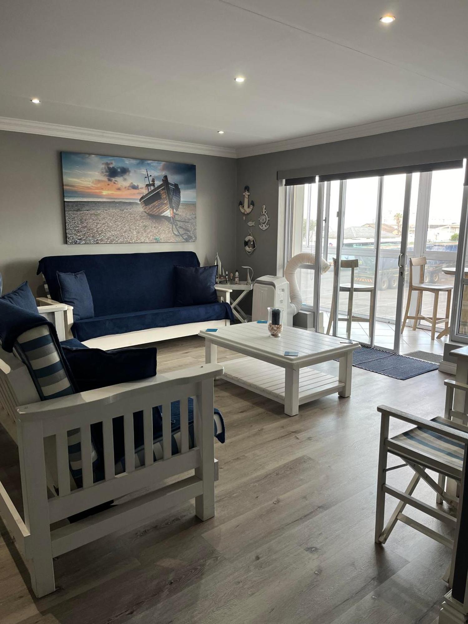 Modern Apartment Walking Distance To Main Beach Restaurants And Other Amenities Джефрис-Бей Экстерьер фото